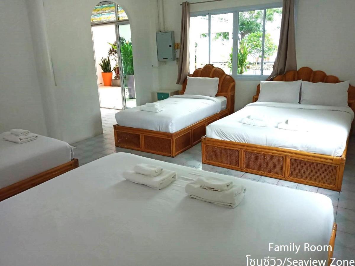 Issara Beach Resort Сішон Номер фото