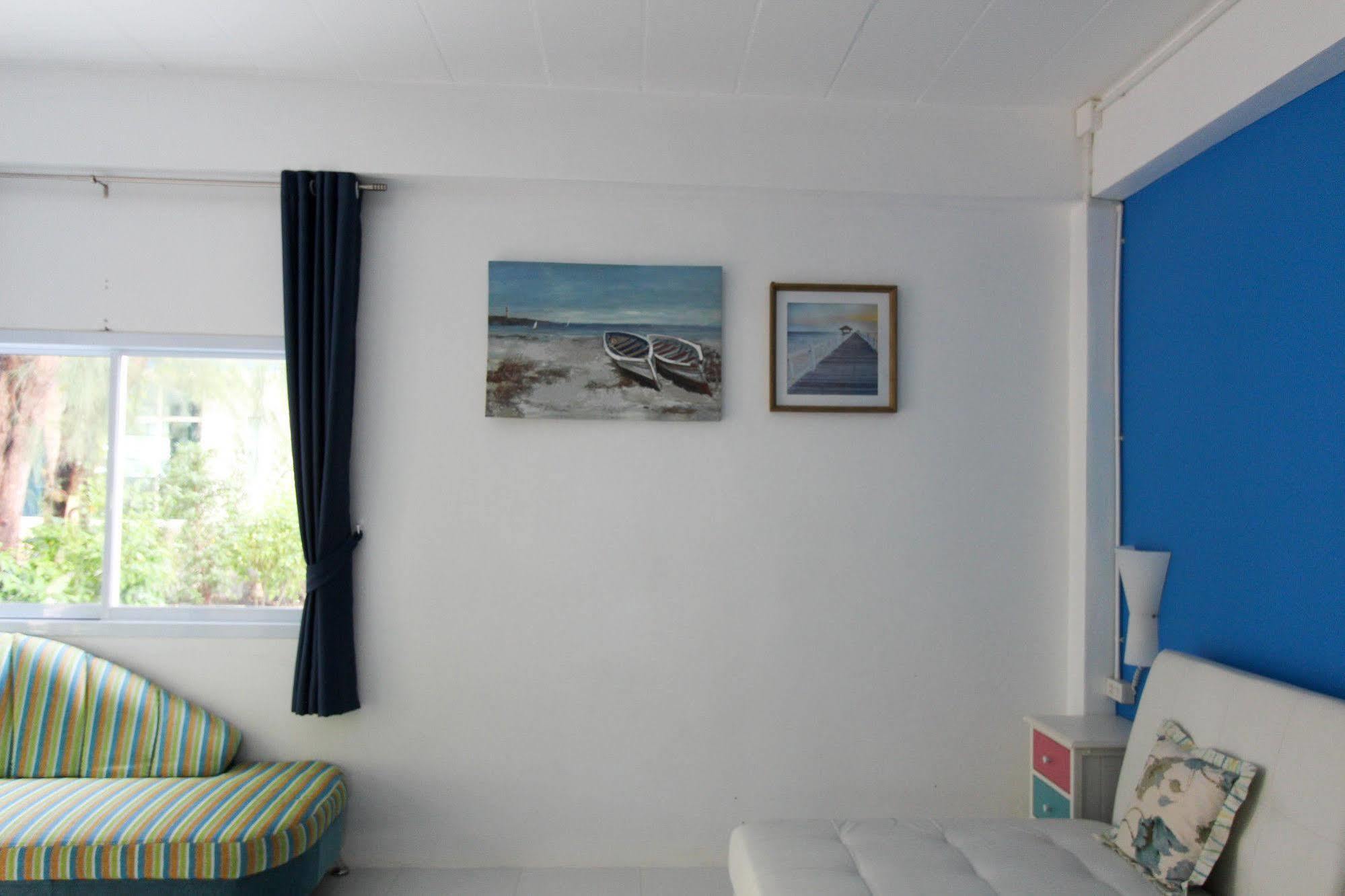 Issara Beach Resort Сішон Екстер'єр фото